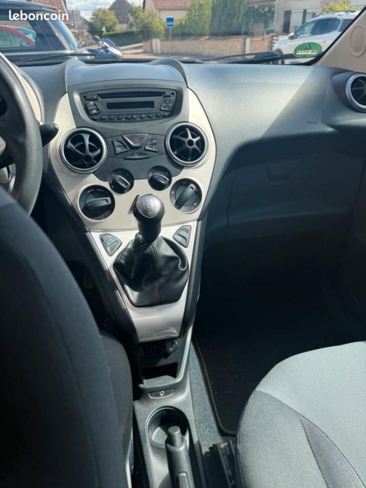 FORD  KA